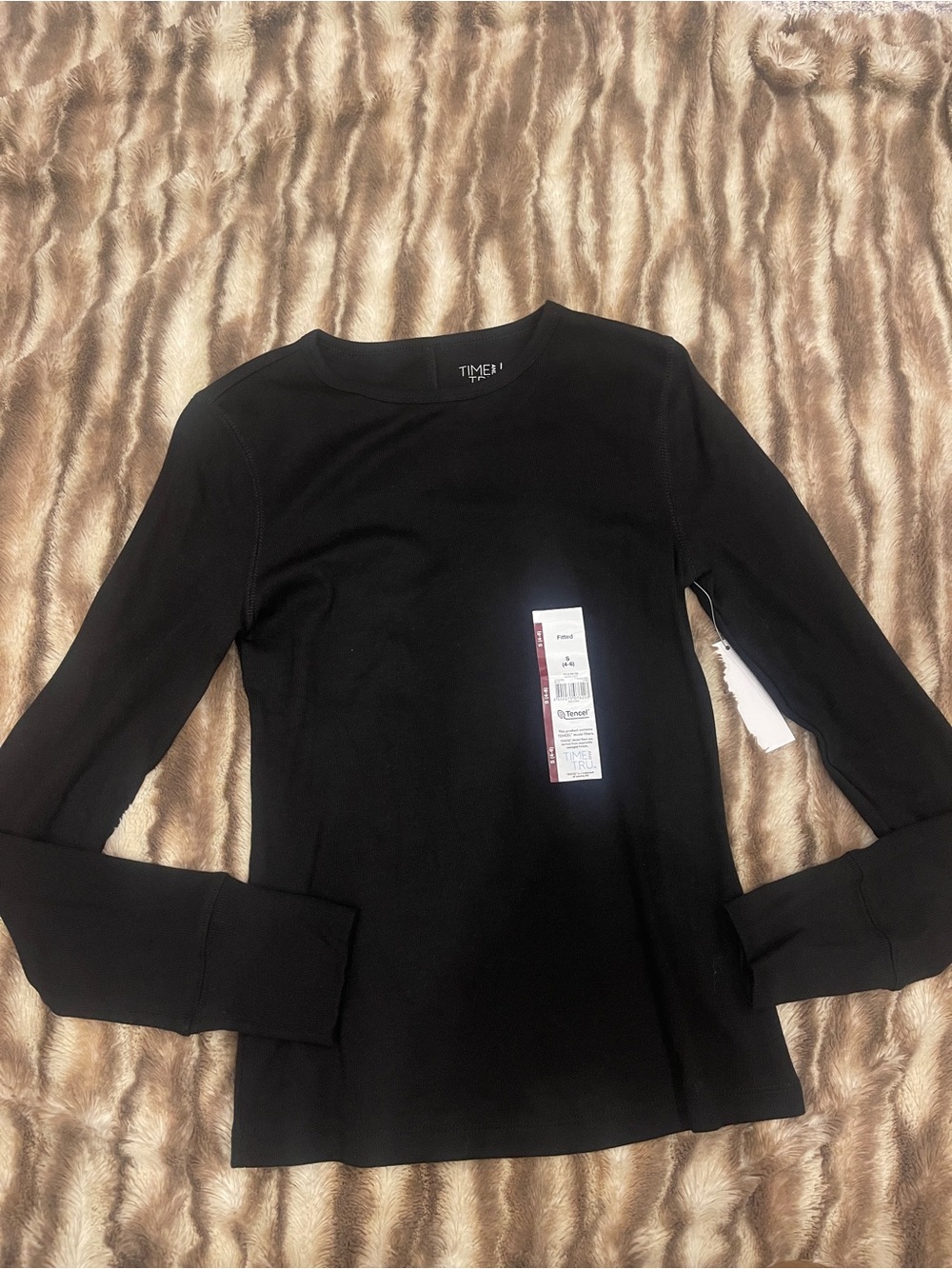 Time and Tru Women's Black Long Sleeve Fitted T-Shirt New
